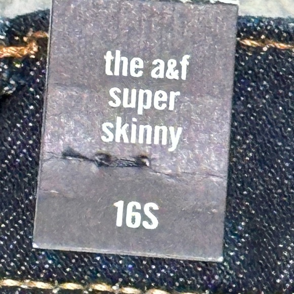 Abercrombie Kids Jeans The A&F Super Skinny Guys 16 Slim New - Picture 4 of 9